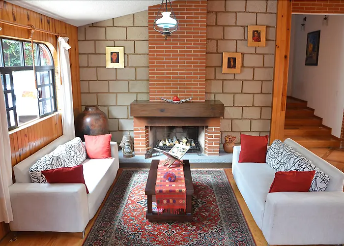 La Casita De Coyoacan Inn